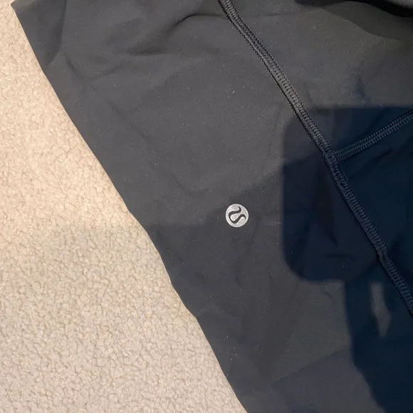 Lululemon Gray Wunder Under Crop Leggings - Picture 4 of 5